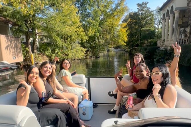 2 hr Lake Austin Boat Cruise. BYOB (Private - up to 12 guests) - Key highlights to know before you go