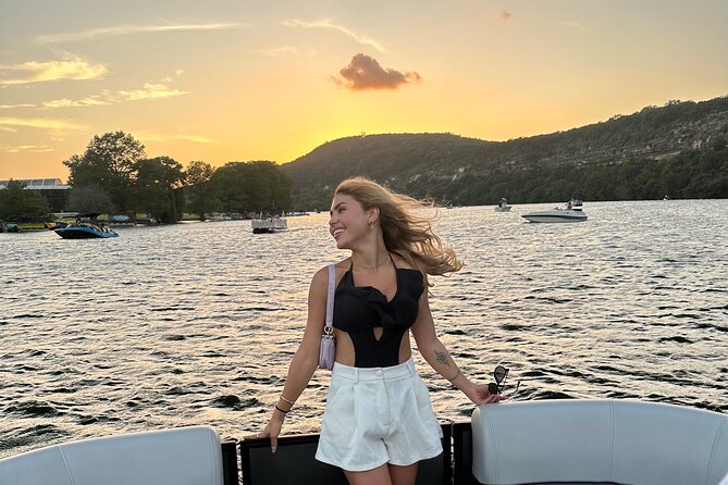 2 hr Sunset Boat Cruise on Lake Austin. BYOB (Single Tickets) - Getting on Lake Austin near 360 Bridge: meeting point and arrival reality