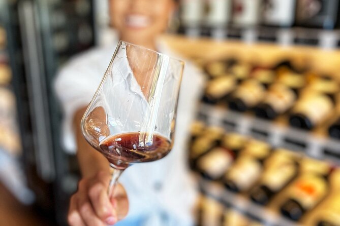 At-Home Private Wine or NA Wine Tasting Experience in Austin - Key things I’d plan around