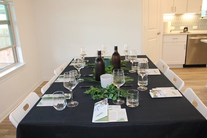 At-Home Private Wine or NA Wine Tasting Experience in Austin - Themes That Match Your Mood: Fundamentals, Sparkling, Sicily, Texas