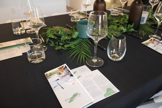 At-Home Private Wine or NA Wine Tasting Experience in Austin - Your Sommelier Guide and the Friendly Teaching Style