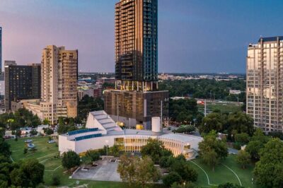 Austin Downtown Food Tour With BBQ Brisket and Peach Cobbler - Downtown walk: Sail Building, Willie Nelson, City Hall, West 2nd Street