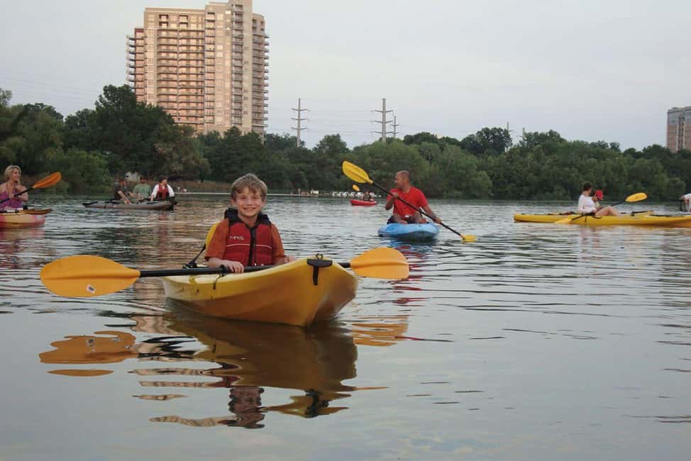 Austin: Kayak and Canoe Rental on Lady Bird Lake - Pick Your Kayak or Canoe: Single, Tandem, or Canoe