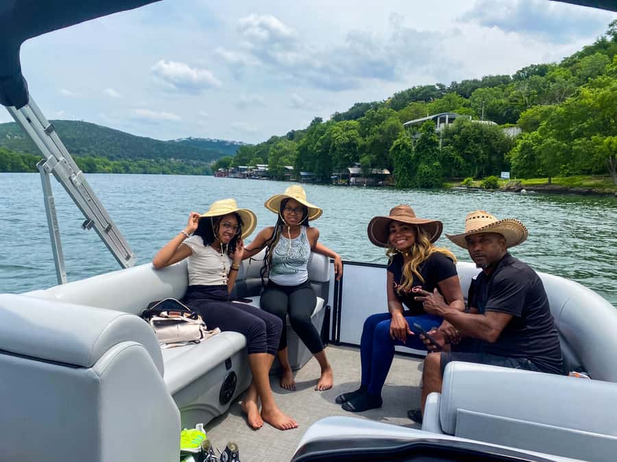 Austin: Lake Austin Private Boat Cruise - Full Sun Shading - Key takeaways before you book