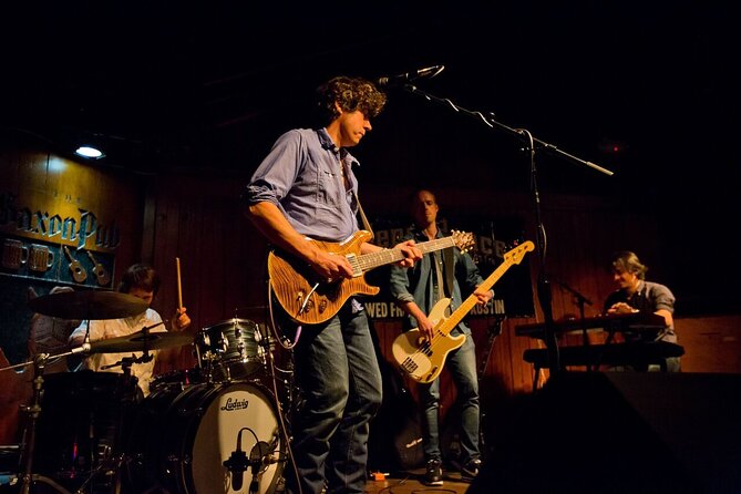 Austin: Live Music Crawl - What each stop feels like (and where you should pay attention)