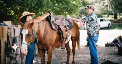 Austin: Maverick Horsemanship Trail Ride - Before Mounting: Safety Briefing and Horse Matching