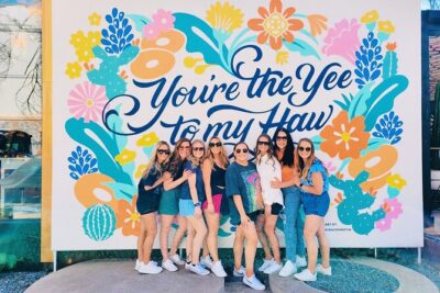 Austin Murals & Mimosas Roofless Party Bus Tour - What you’re getting on board (and why it matters)