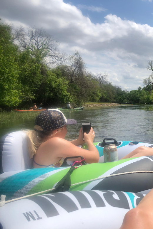Austin: San Marco River BYOB Guided Tubing Expereince - Price and value: is $65 a smart deal for San Marcos tubing?