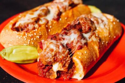 Austin South Congress Food Tour with 6 Tastings, Tacos & Sweets - South Congress Avenue Walk (Stop 1): Where the SoCo Mood Comes From
