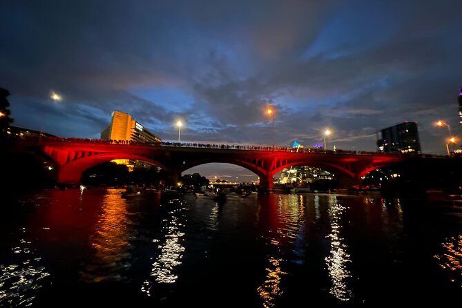 Austin Texas Night Clear Kayaking Glow Tour - Price and Value: What $75 Gets You on the Water