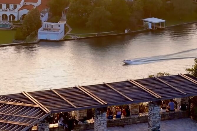 BYOB Party Boat for All Events, Bachelor(ettes), Birthdays. - Mount Bonnell at Covert Park: A High Austin View Without the Hiking