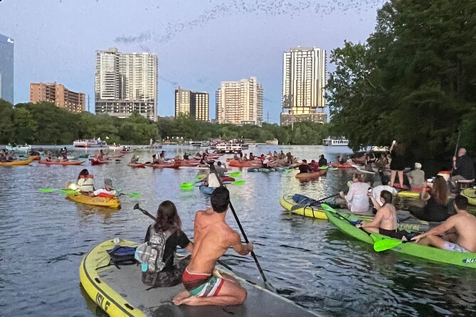 Downtown Austin Giant Paddleboard Sunset Tour with Bats - Downtown Austin on a giant paddleboard: the 2.5-hour rhythm