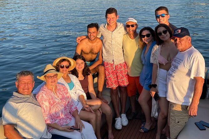 Lake Austin Boat Cruise 1.5 Hour Scenic Tour BYOB Per Person - Key things to know before you go