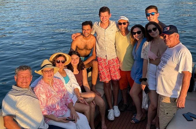 Lake Austin Boat Cruise 1.5 Hour Scenic Tour BYOB Per Person - Weather and timing: how to get the best version of sunset