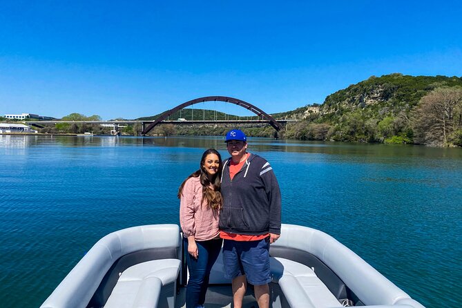 Scenic 2HR Austin Guided Lake Tour: Small Group & Full Sun Shade - Clara Driscoll’s legacy: the 1916 Italian-style villa and an art campus