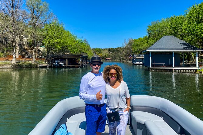 Scenic 2HR Austin Guided Lake Tour: Small Group & Full Sun Shade - Mount Bonnell cliffs and the viewpoint park above the lake