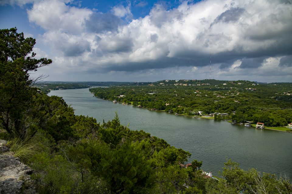 Texas: Austin and Hill Country Panoramic Tour with Stops - Landmarks and music legends: Driskill, capitol area, and Central Library
