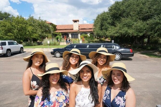 Texas Hill Country Group Wine Tour by Limousine - Stop 2: Salt Lick BBQ is lunch with a view of how the Hill Country eats