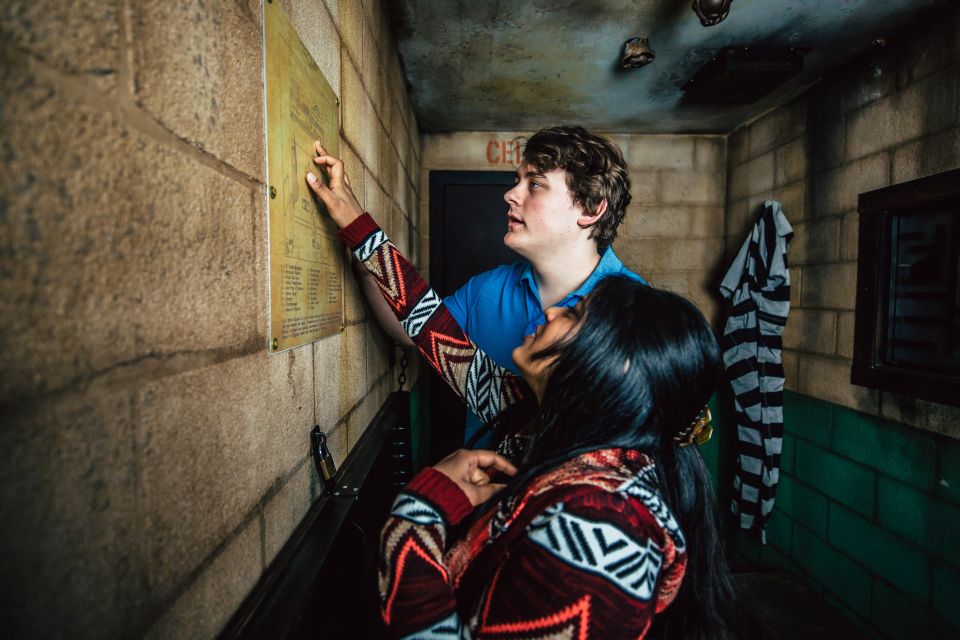 The Escape Game: Epic 60-Minute Adventures in Austin - Finding The Escape Game Austin at Red River Street