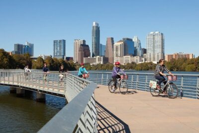 Town Lake Trail Bike Tour in Austin - Your 90-minute flow: setup, safety, sights, and bike return